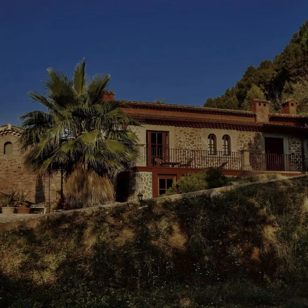 YOUR PERFECT STAY IN MALLORCA BEGINS HERE.bak