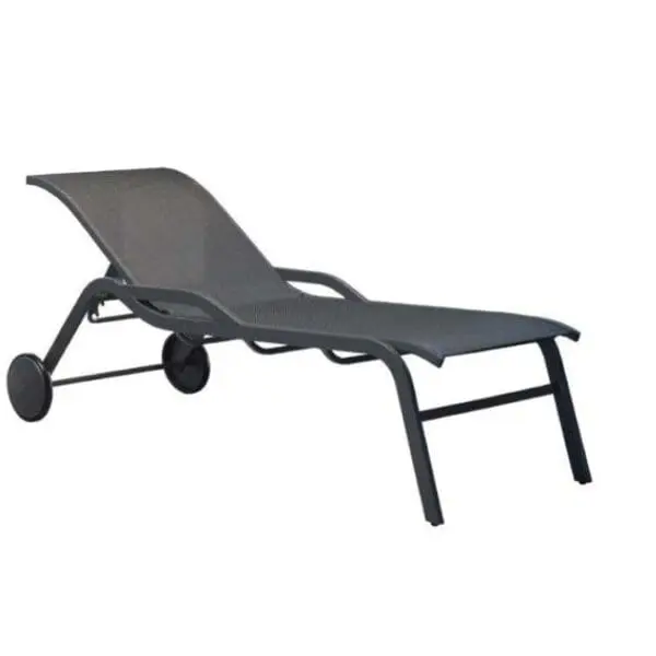 Elegance and comfort blend seamlessly in the Arturo antracite chaise lounge, crafted from durable aluminum with wheels for easy mobility. The high-quality fabric adds a touch of style, making it perfect for any outdoor setting.