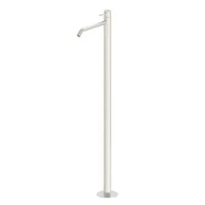 Experience Luxury And Functionality With The Sined Doccia-calsetta-inox Slim Minidoccia For Sink And Tubs. Crafted From Premium Materials, Its Elegant Design Ensures Durability And Resistance. Perfect For Private Or Professional Spaces. Upgrade Your Bathr