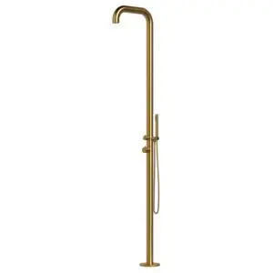 316l Nautical Stainless Steel Shower Sined Chia Gold. Mixer And Hand Shower, Structure And Accessories In Aisi 316l, Drum Diameter 6 Cm, Hotcold Water, Integrated Connections, Height 2300 Mm. Ideal For Outdoor And Indoor, Also For Marine And Spa Environm