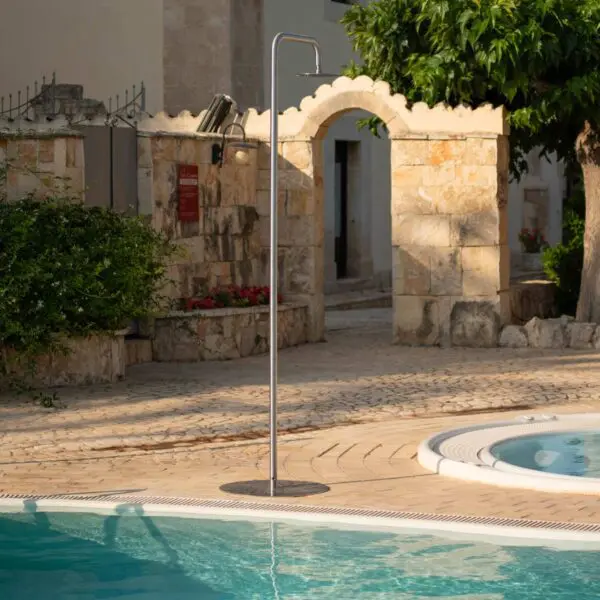 Efficient Stylish Outdoor Shower 316L | SINED - Image 8