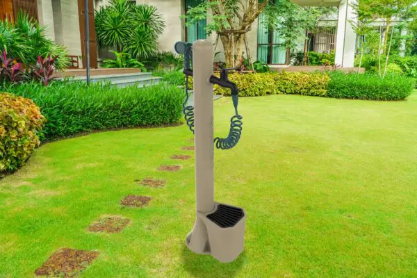 Turtledove Garden Fountain And Bucket With 5 Liters Capacity, Cast Iron Grid To Collect Leaves. Lateral Water Connection. Kit Made In High Resistance Polyethylene. External Flexible Hose 7,5 Mt And Spray Gun With 8 Different Jets. - Image 8