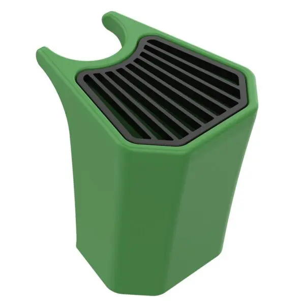 Green Garden Fountain And Bucket With 5 Liters Capacity, Cast Iron Grid For Leaves Collection. Lateral Water Connection. Kit Made In High Resistance Polyethylene. External Flexible Hose 7,5 Mt And Spray Gun With 8 Different Jets. - Image 6