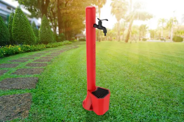 Kit Composed By Red Fountain And Bucket With 5 Liters Capacity And Cast Iron Grid To Collect Leaves. Made Of High Resistance Polyethylene. Predisposition For Garden Hose Quick Couplings Everything Needed For Easy Assembly. - Image 7