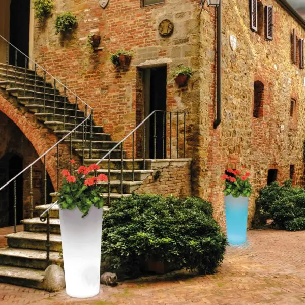 Solar Self-recharging Luminous Vase Made Of Polyethylene Model Rotondo Solar With Height 86 Cm. Solar Luminous Vase Made In Italy, Impact, Weather And Uv Resistant. Possibility To Be Used All Year Round. - Image 9