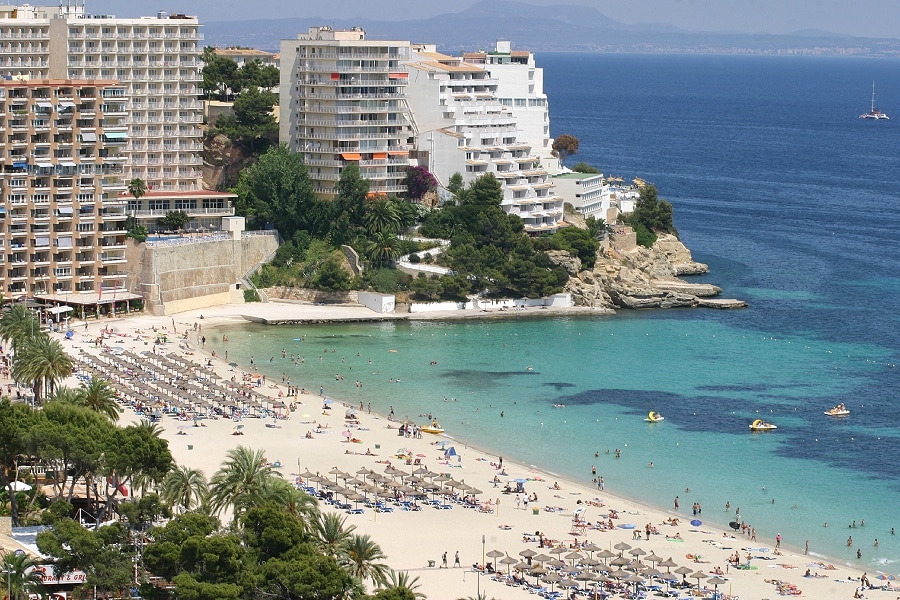 Calvia Beach - hotels in Magaluf - Go to Magaluf - Palmallorca.com - Palma & Mallorca Community