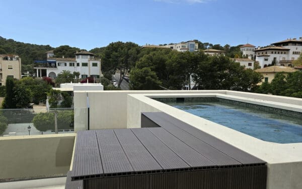 Palma Penthouse – Rooftop Pool and 3 Terraces - Image 2