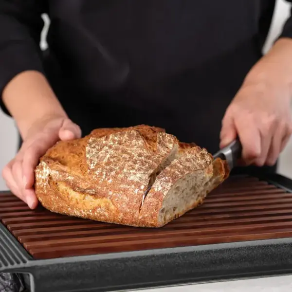 bread cutting board, black - Image 2